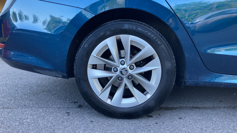 Skoda Octavia 1.5 TSI SE L 5dr Petrol Estate